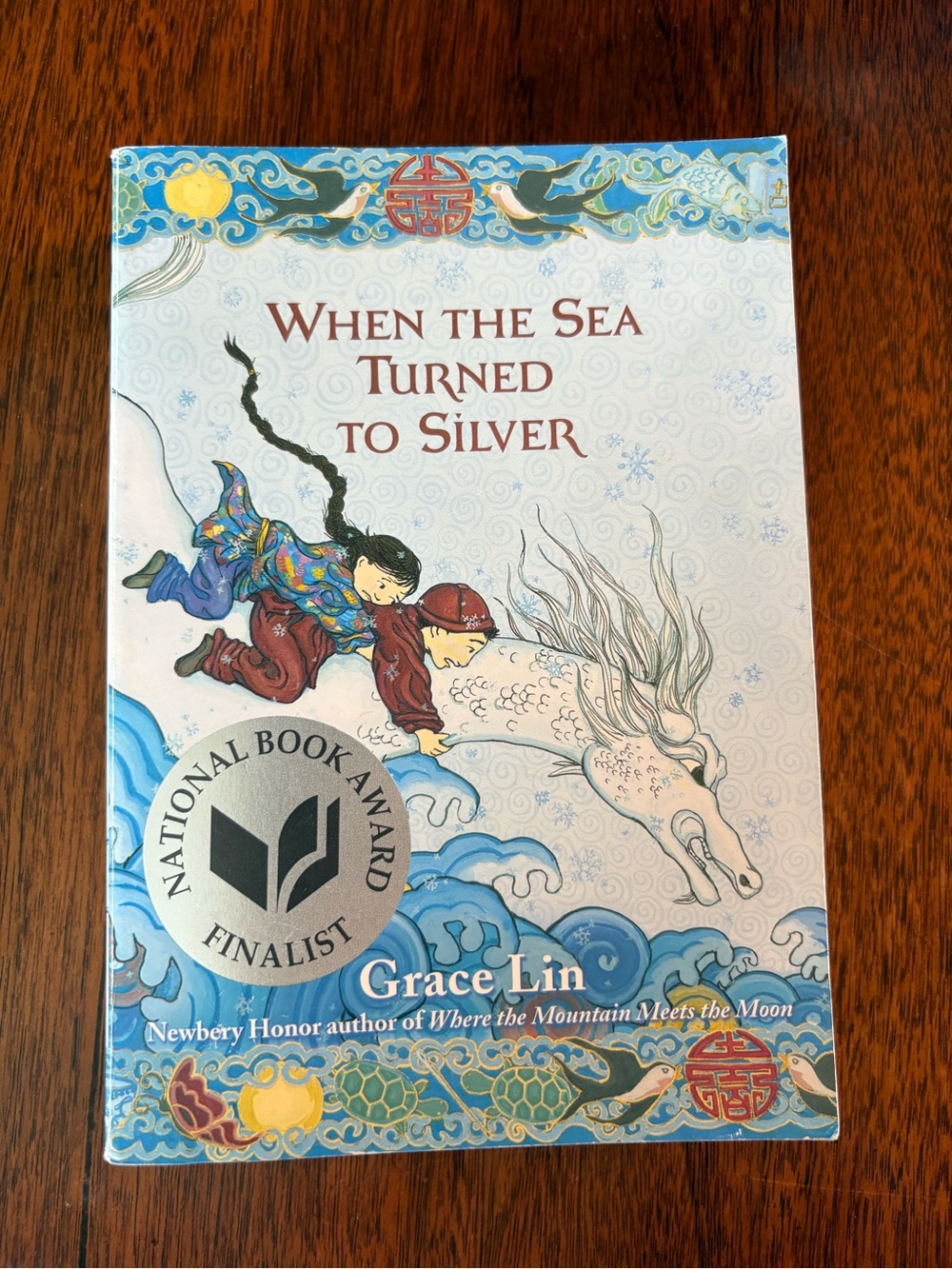 When the sea turned to silver paperback by grace lin